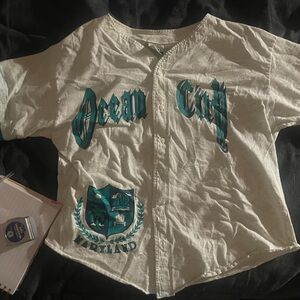 Stylish Cream and Teal Crop Top